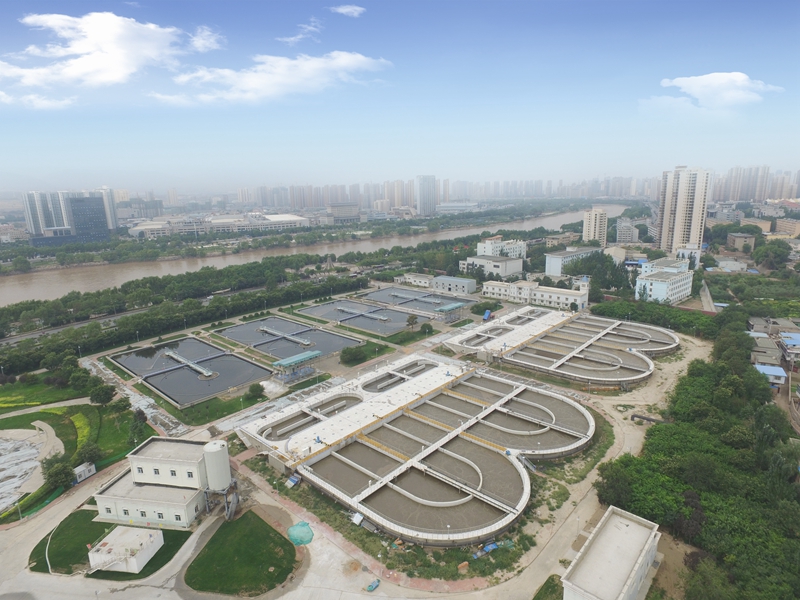 P112兰州市七里河安宁污水处理厂工程(加蓝天)_副本.jpg